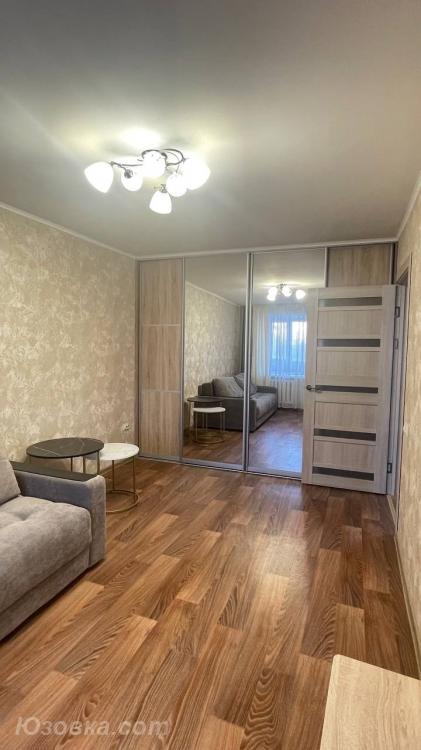 1-комн. квартира, 36м², с мебелью, 4/5 эт., ДОНЕЦК