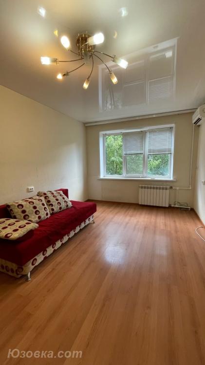 2-комн. квартира, 45м², с мебелью, 3/9 эт., ДОНЕЦК