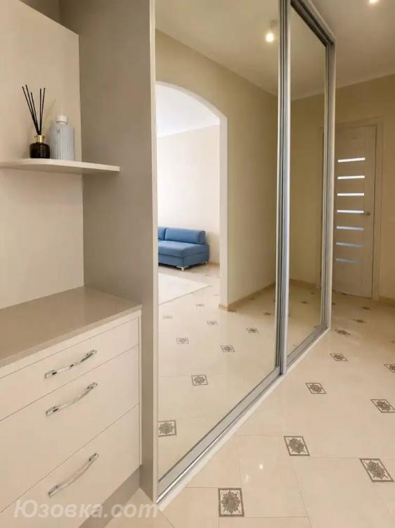 2-комн. квартира, 54м², с мебелью, 5/9 эт., ДОНЕЦК