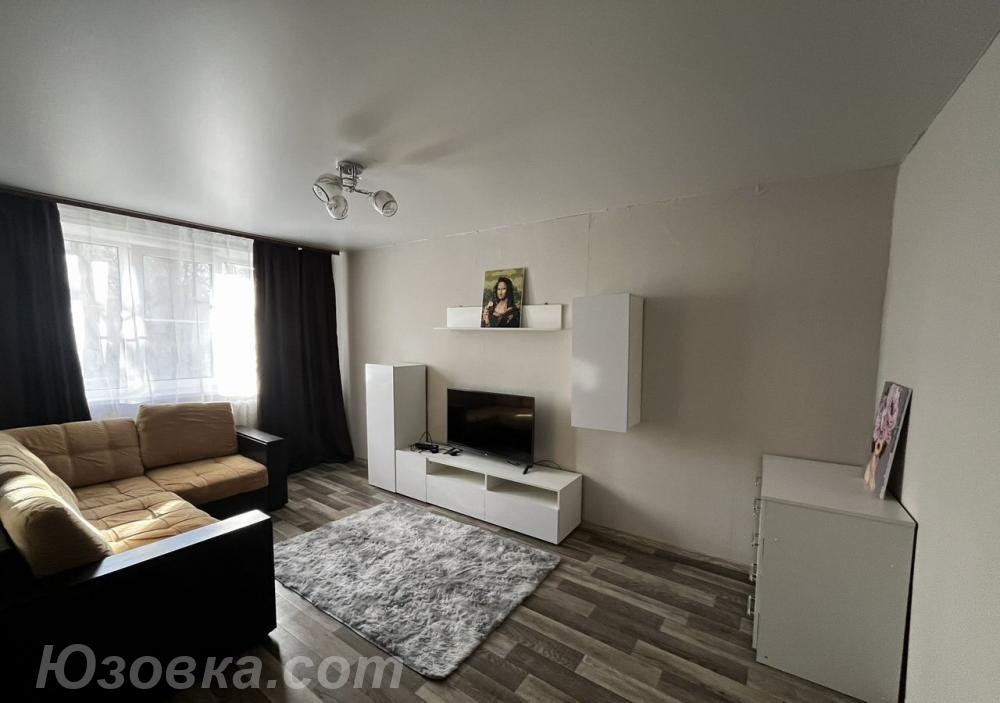 2-комн. квартира, 49м², с мебелью, 2/9 эт., ДОНЕЦК