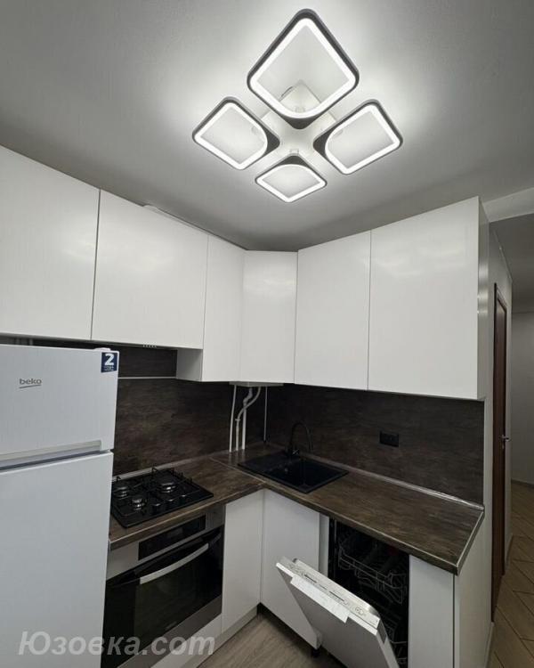 2-комн. квартира, 45м², с мебелью, 2/5 эт., ДОНЕЦК