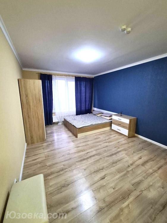 1-комн. квартира, 38м², с мебелью, 4/9 эт.
