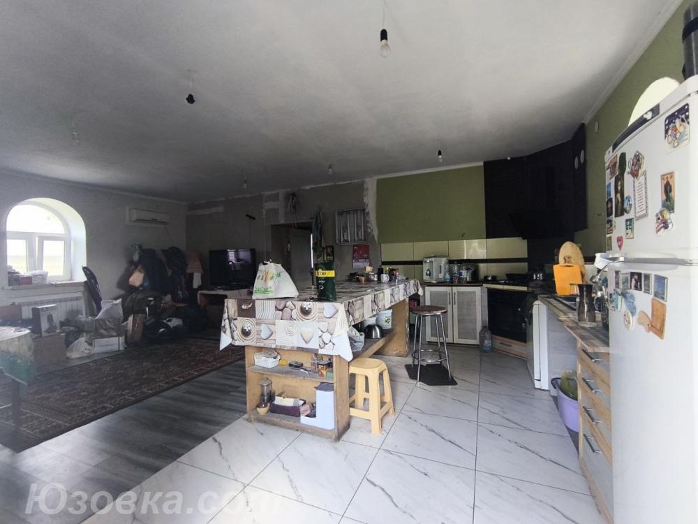 Дом , 250 м², на участке 8,0 сот.