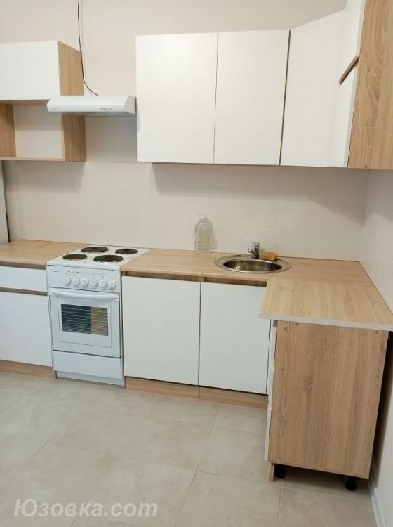 2-комн. квартира, 41м², с мебелью, 3/3 эт., ДОНЕЦК