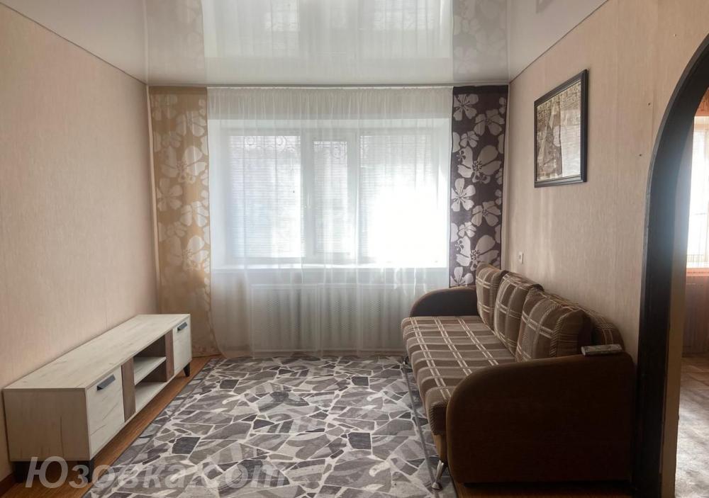 1-комн. квартира, 30м², с мебелью, 2/2 эт., ДОНЕЦК