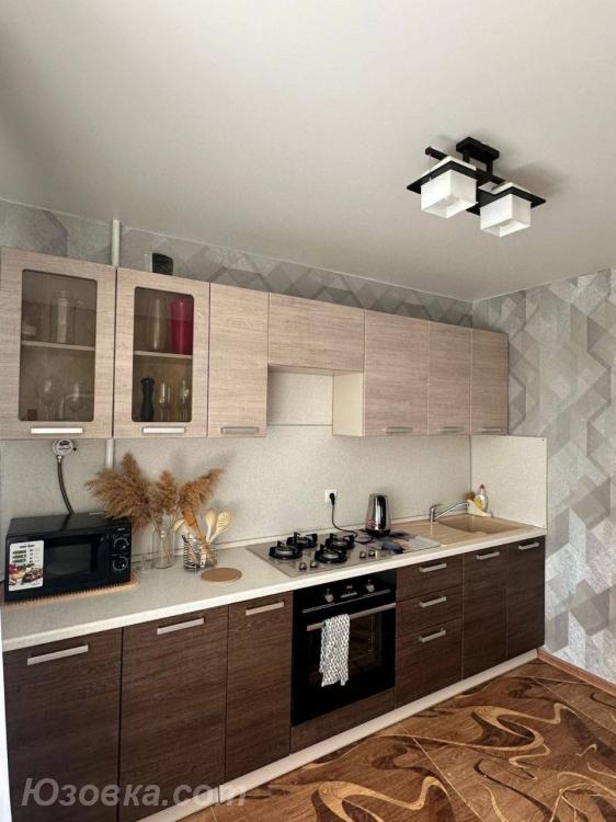 1-комн. квартира, 36м², с мебелью, 2/5 эт., ДОНЕЦК