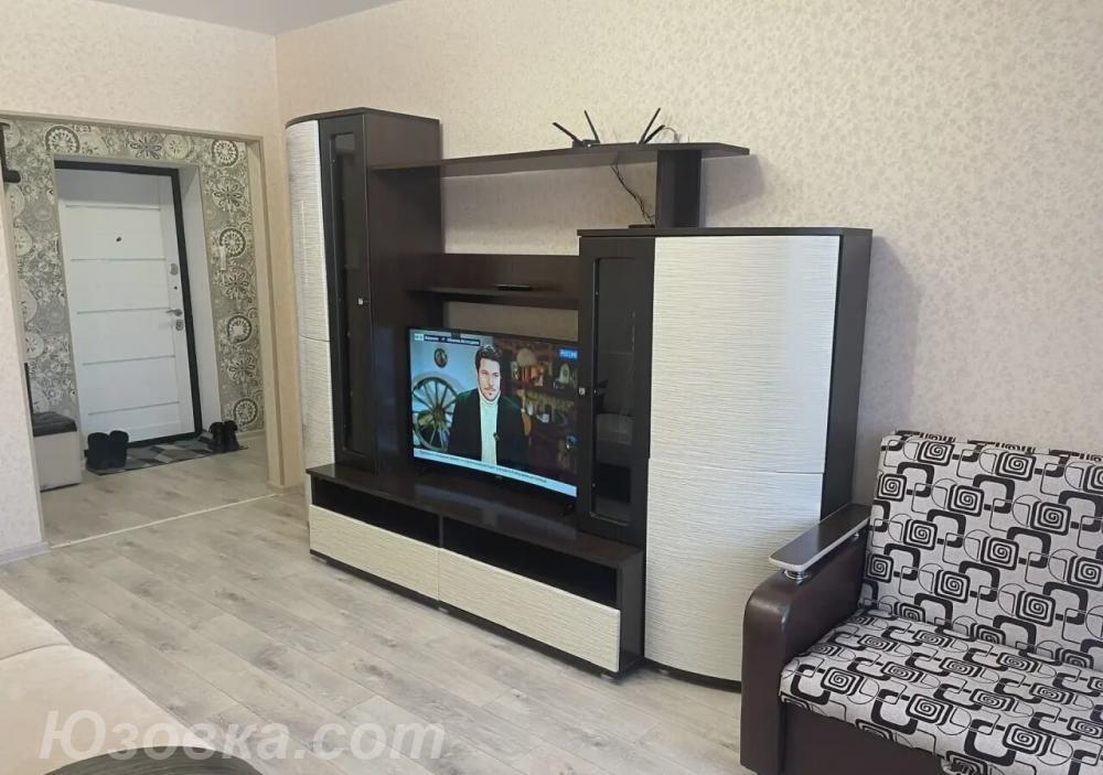 1-комн. квартира, 38м², с мебелью, 2/5 эт., ДОНЕЦК