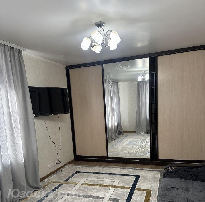 2-комн. квартира, 44м², с мебелью, 1/5 эт., ДОНЕЦК