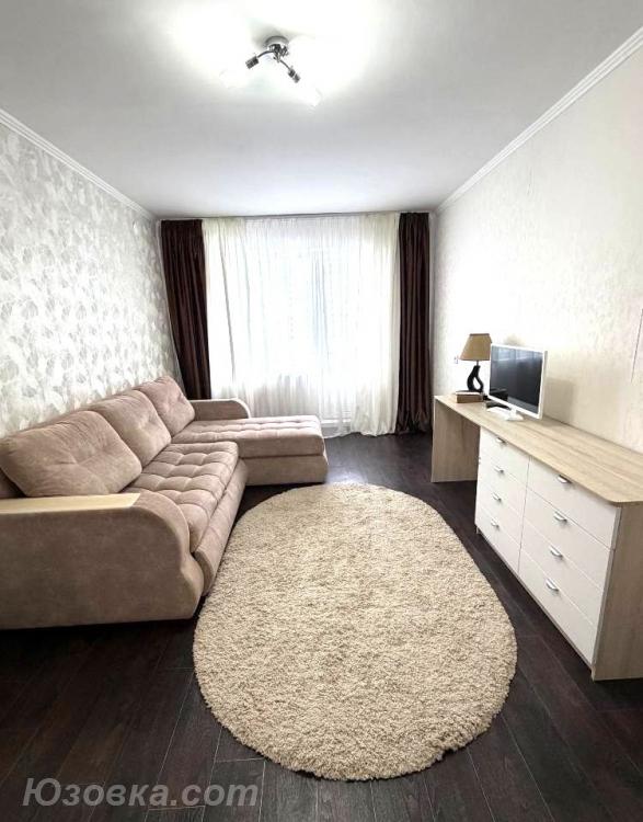 2-комн. квартира, 48м², с мебелью, 4/5 эт., ДОНЕЦК