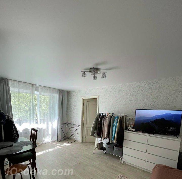 2-комн. квартира, 43м², с мебелью, 3/9 эт., ДОНЕЦК