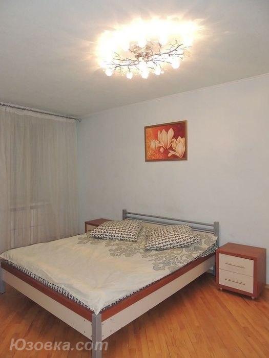 2-комн. квартира, 45м², с мебелью, 4/9 эт., ДОНЕЦК