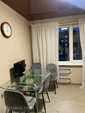2-комн. квартира, 54м², с мебелью, 6/7 эт., ДОНЕЦК