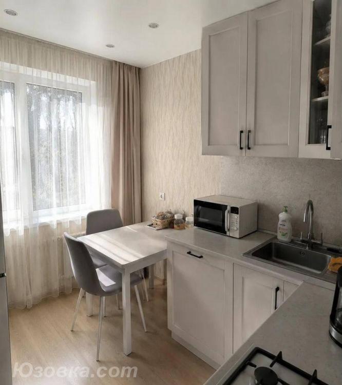 1-комн. квартира, 35м², с мебелью, 2/5 эт., ДОНЕЦК