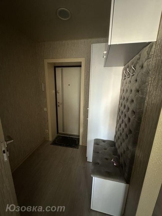 1-комн. квартира, 36м², с мебелью, 4/6 эт., ДОНЕЦК