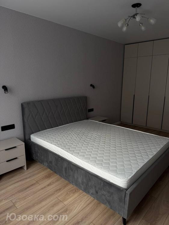 2-комн. квартира, 66м², с мебелью, 4/9 эт., ДОНЕЦК