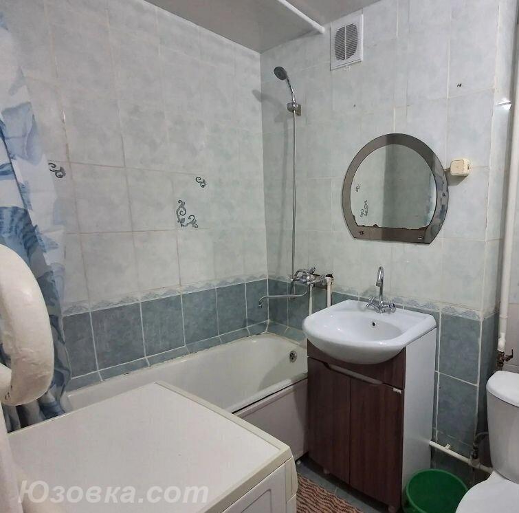 2-комн. квартира, 44м², с мебелью, 2/5 эт., ДОНЕЦК