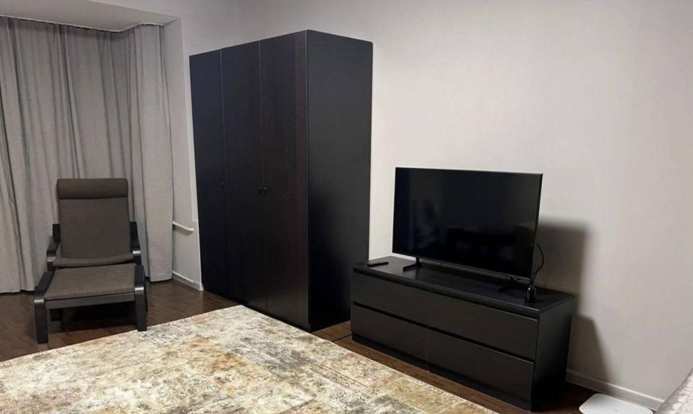 1-комн. квартира, 42м², с мебелью, 1/4 эт., Макеевка