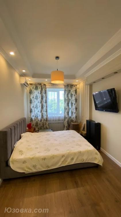 2-комн. квартира, 48м², с мебелью, 4/9 эт.
