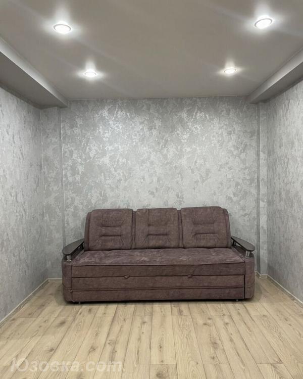 2-комн. квартира, 43м², с мебелью, 3/9 эт., ДОНЕЦК