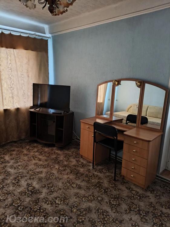 2-комн. квартира, 48м², с мебелью, 1/5, ДОНЕЦК