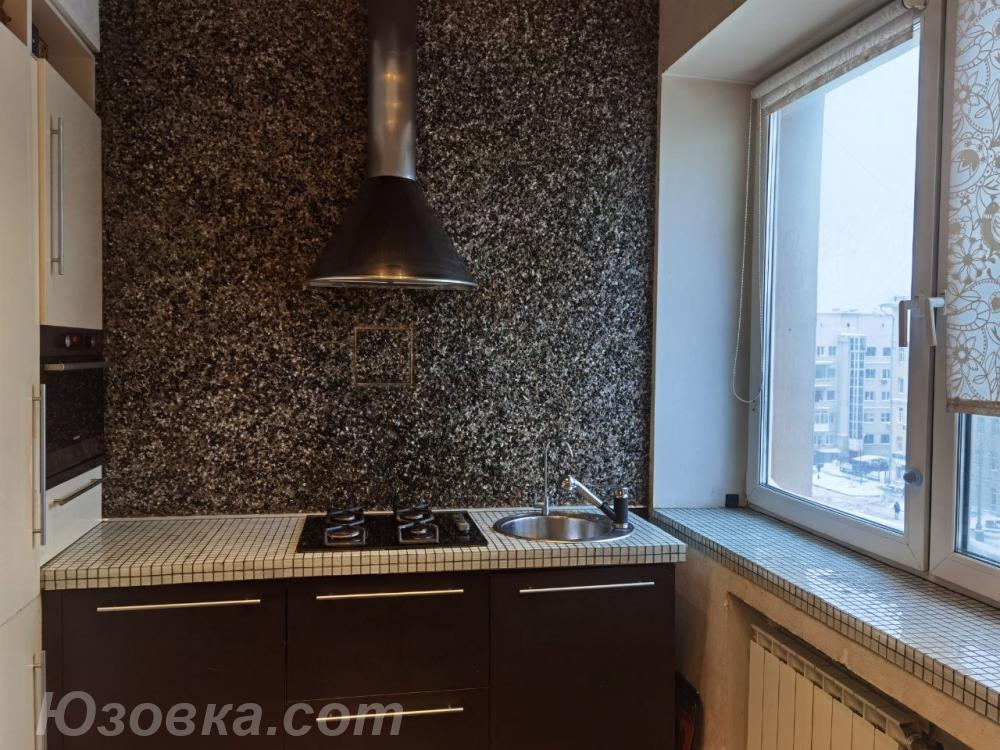 2-комн. квартира, 61м², с мебелью, 2/2 эт., ДОНЕЦК