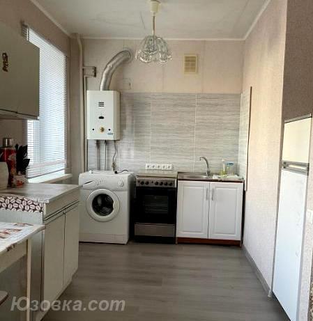 2-комн. квартира, 43 м², вторичка, 3/5 эт.