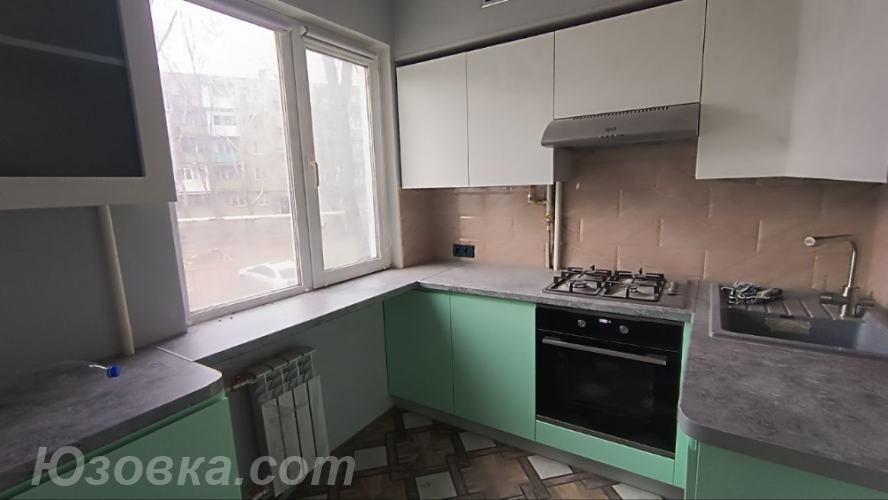 3-комн. квартира, 63 м², вторичка, 2/5 эт., ДОНЕЦК