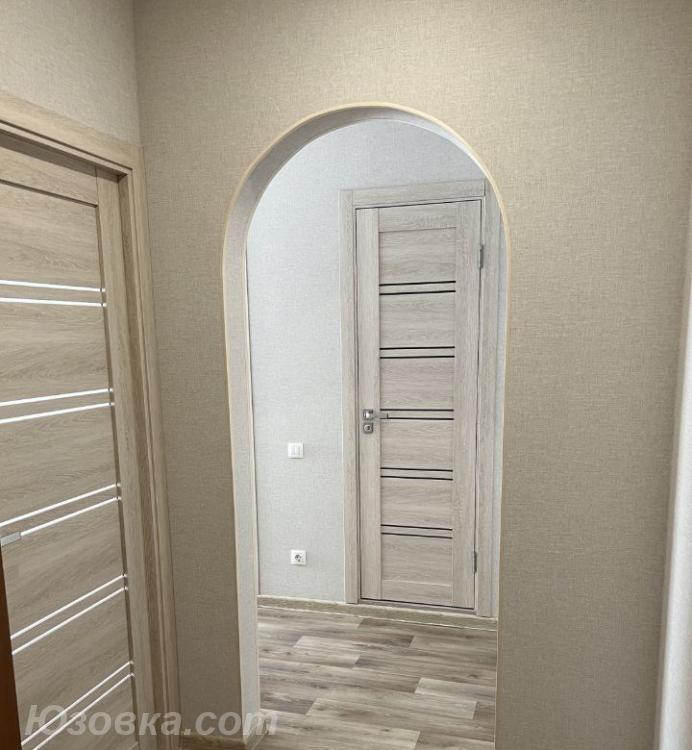 1-комн. квартира, 40м², с мебелью, 5/10 эт., ДОНЕЦК