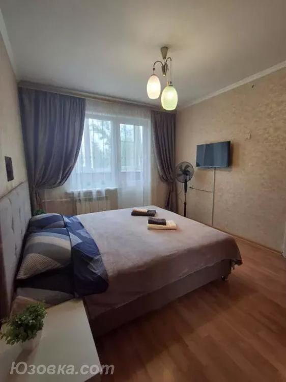 2-комн. квартира, 54м², с мебелью, 3/9 эт., ДОНЕЦК