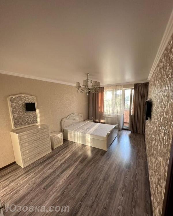2-комн. квартира, 52м², с мебелью, 3/11 эт., ДОНЕЦК