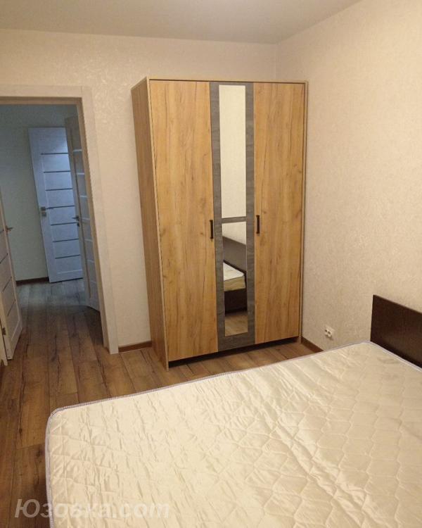 3-комн. квартира, 66м², с мебелью, 2/5 эт.