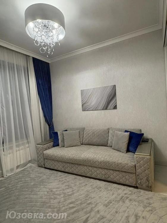 1-комн. квартира, 45м², с мебелью, 4/5 эт., ДОНЕЦК
