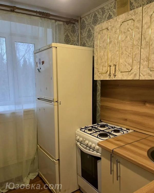 1-комн. квартира, 40м², с мебелью, 2/5 эт., ДОНЕЦК