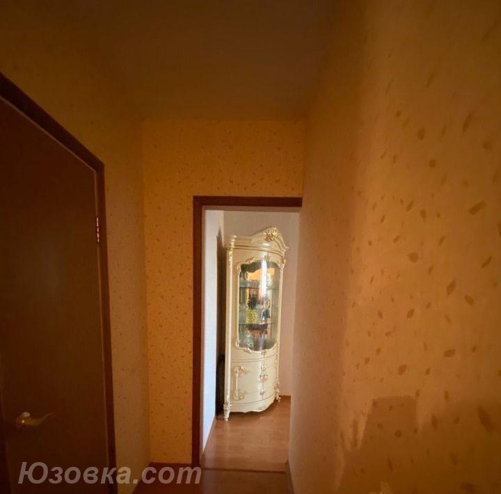3-комн. квартира, 64м², с мебелью, 3/9 эт., ДОНЕЦК