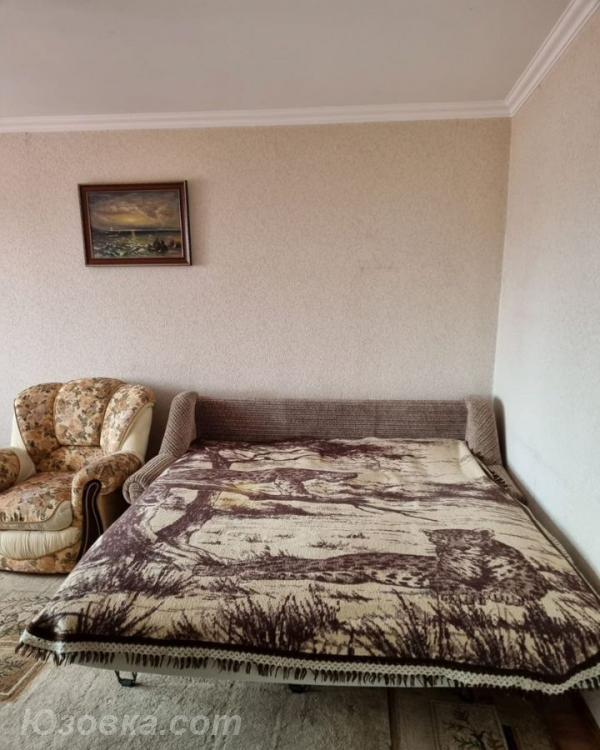 1-комн. квартира, 38м², с мебелью, 2/9 эт., ДОНЕЦК