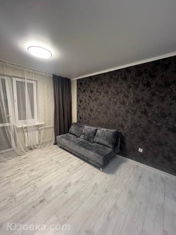 1-комн. квартира, 37м², с мебелью, 5/9 эт., ДОНЕЦК