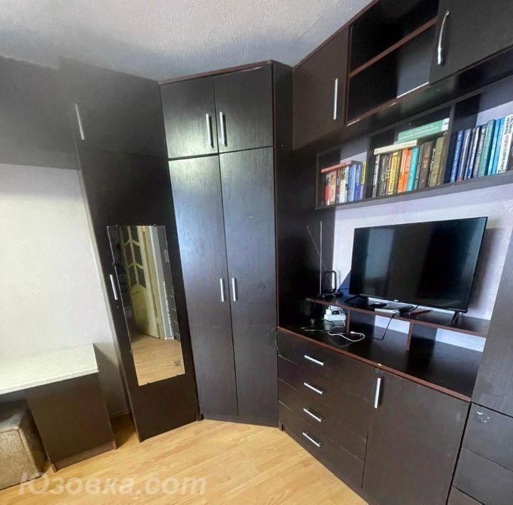 2-комн. квартира, 52м², с мебелью, 3/9 эт., ДОНЕЦК