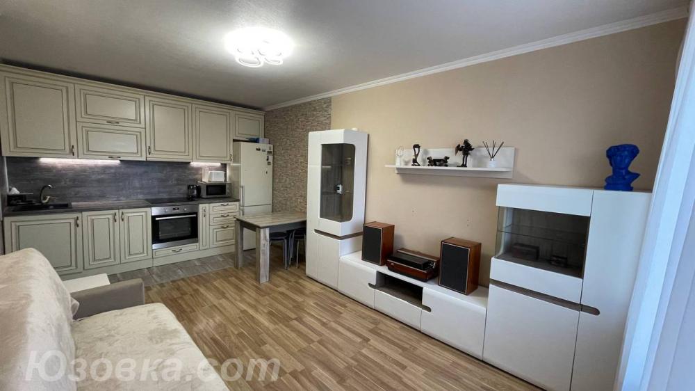 2-комн. квартира, 44м², с мебелью, 9/11 эт., ДОНЕЦК