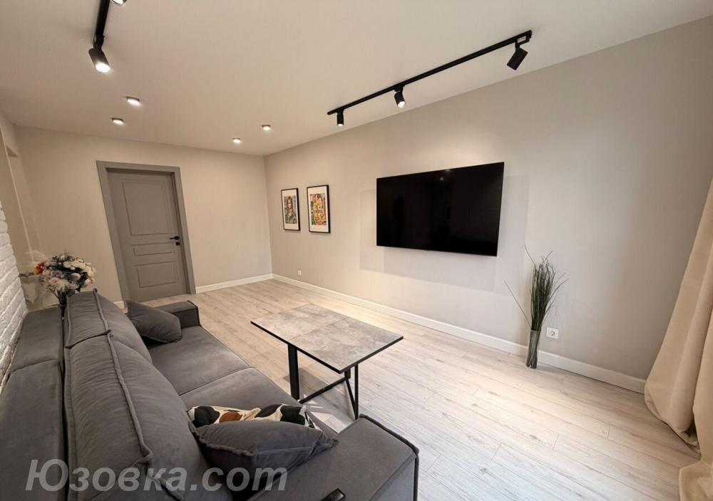 2-комн. квартира, 47м², с мебелью, 3/5 эт., ДОНЕЦК
