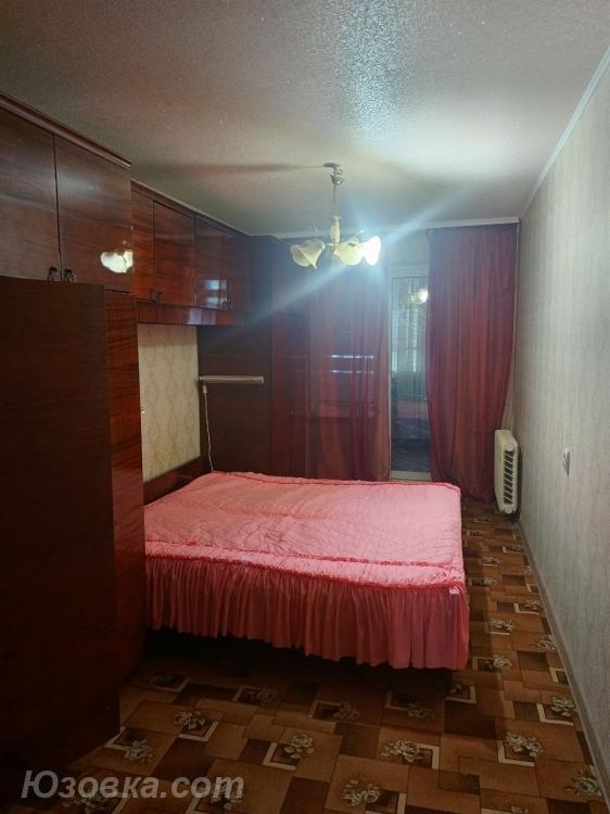 3-комн. квартира, 66 м², вторичка, 1/9 эт., ДОНЕЦК