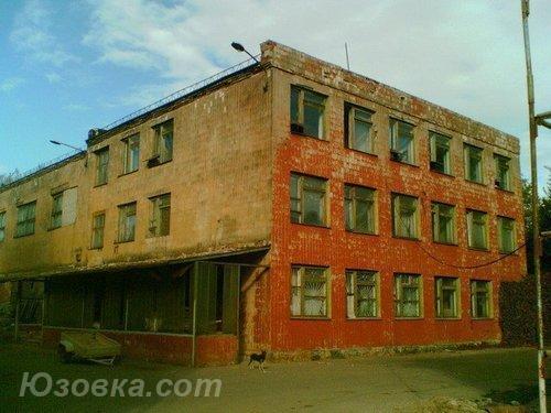 Отдельно-стоящее здание под магазин, склад, производство . ..., Макеевка
