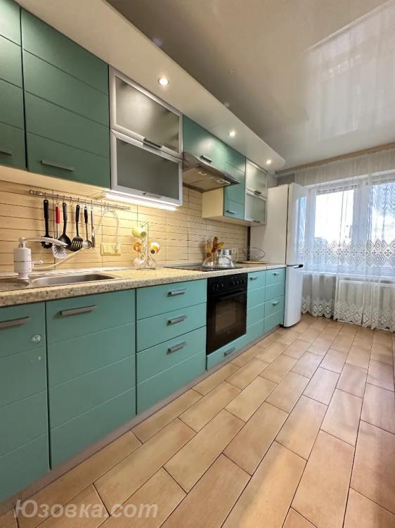 2-комн. квартира, 65м², с мебелью, 5/9 эт., ДОНЕЦК