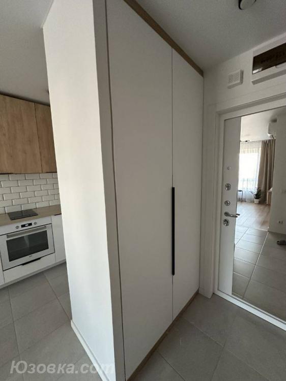 1-комн. квартира, 42м², с мебелью, 7/9 эт., ДОНЕЦК