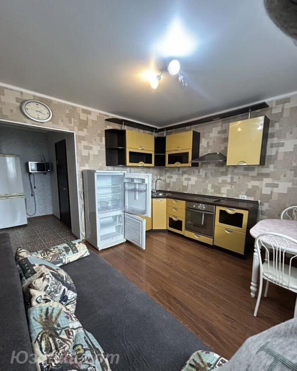 1-комн. квартира, 42м², с мебелью, 7/14 эт., ДОНЕЦК