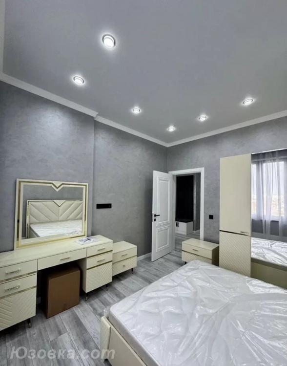 2-комн. квартира, 66м², с мебелью, 7/9 эт., ДОНЕЦК