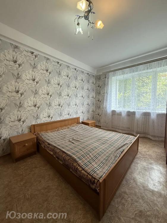2-комн. квартира, 58 м², вторичка, 3/9 эт., ДОНЕЦК