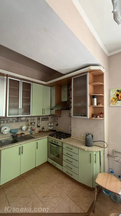 3-комн. квартира, 70м², с мебелью, 1/7 эт.