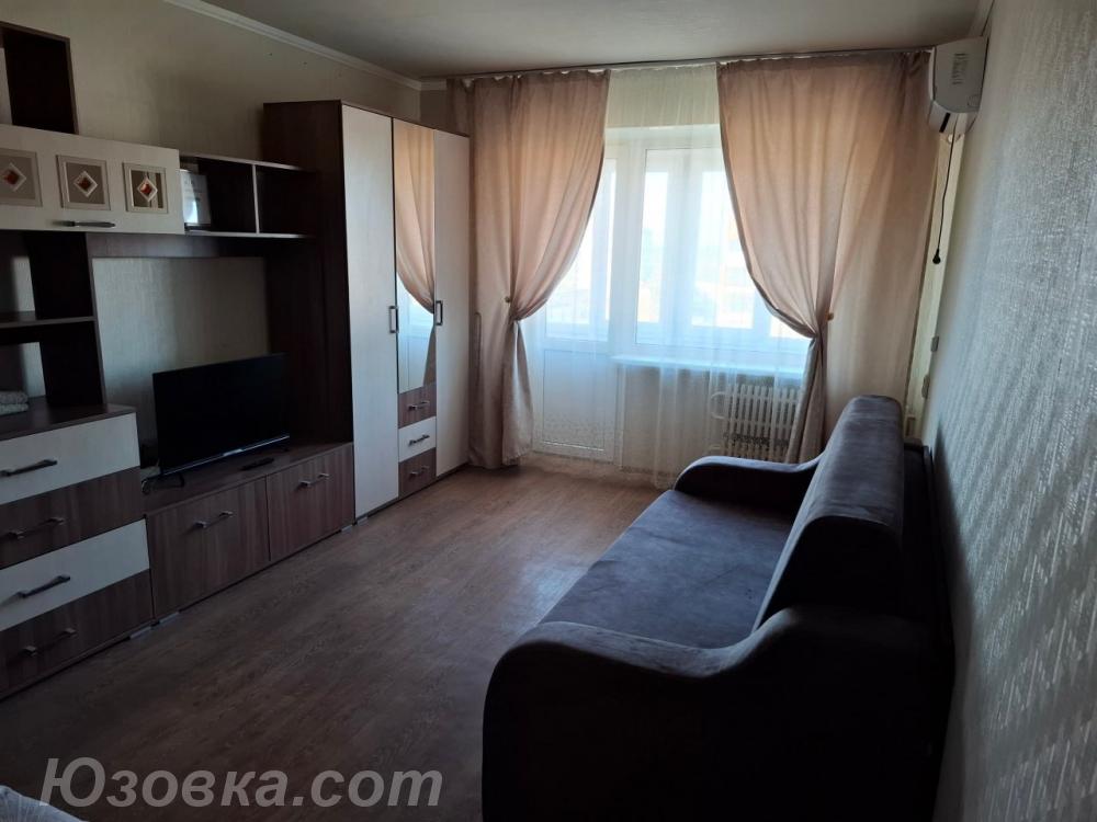 1-комн. квартира, 35м², мебель частично, 1/1