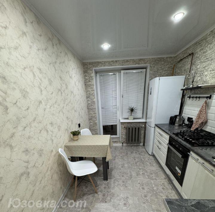 1-комн. квартира, 35м², с мебелью, 4/9 эт., ДОНЕЦК