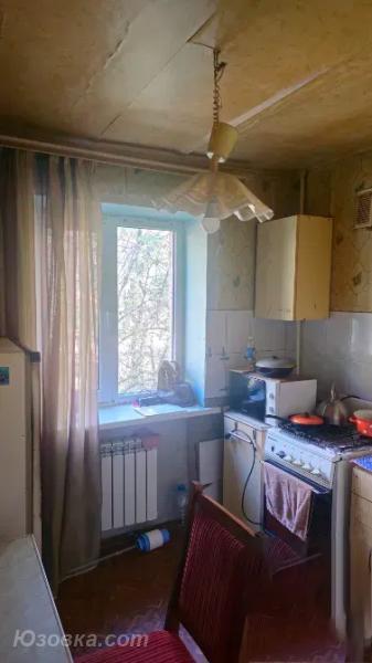 2-комн. квартира, 43 м², вторичка, 3/4 эт.